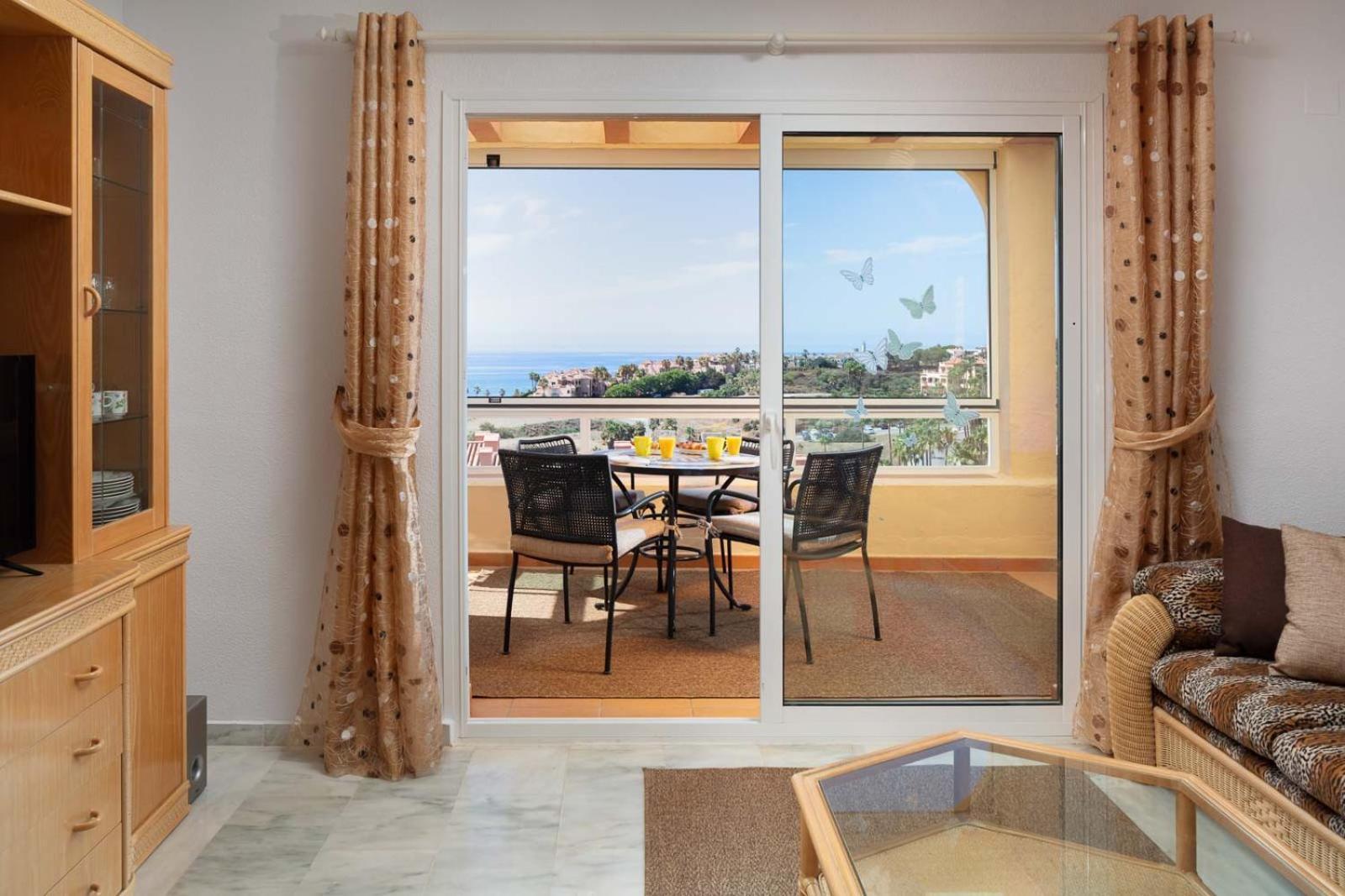 Family & Beach Apartments Mijas Costa & Fuengirola By Alfresco Stays El Faro Zewnętrze zdjęcie