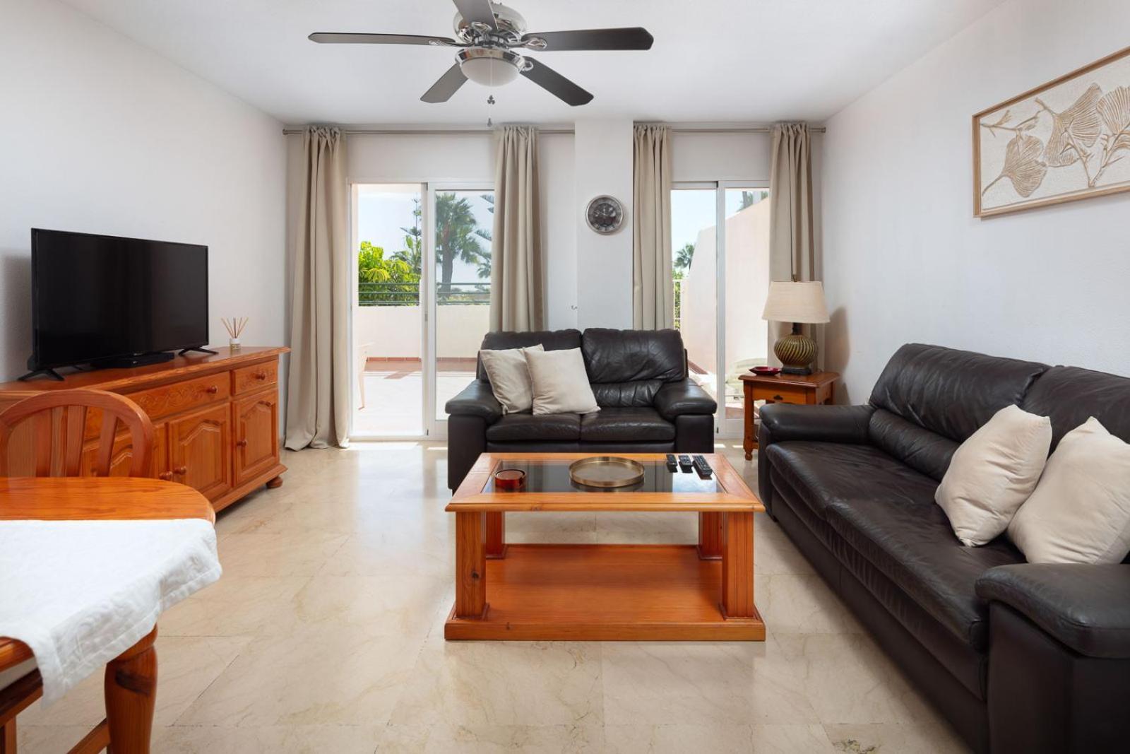 Family & Beach Apartments Mijas Costa & Fuengirola By Alfresco Stays El Faro Zewnętrze zdjęcie