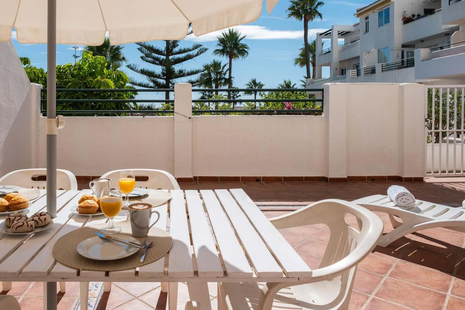 Family & Beach Apartments Mijas Costa & Fuengirola By Alfresco Stays El Faro Zewnętrze zdjęcie