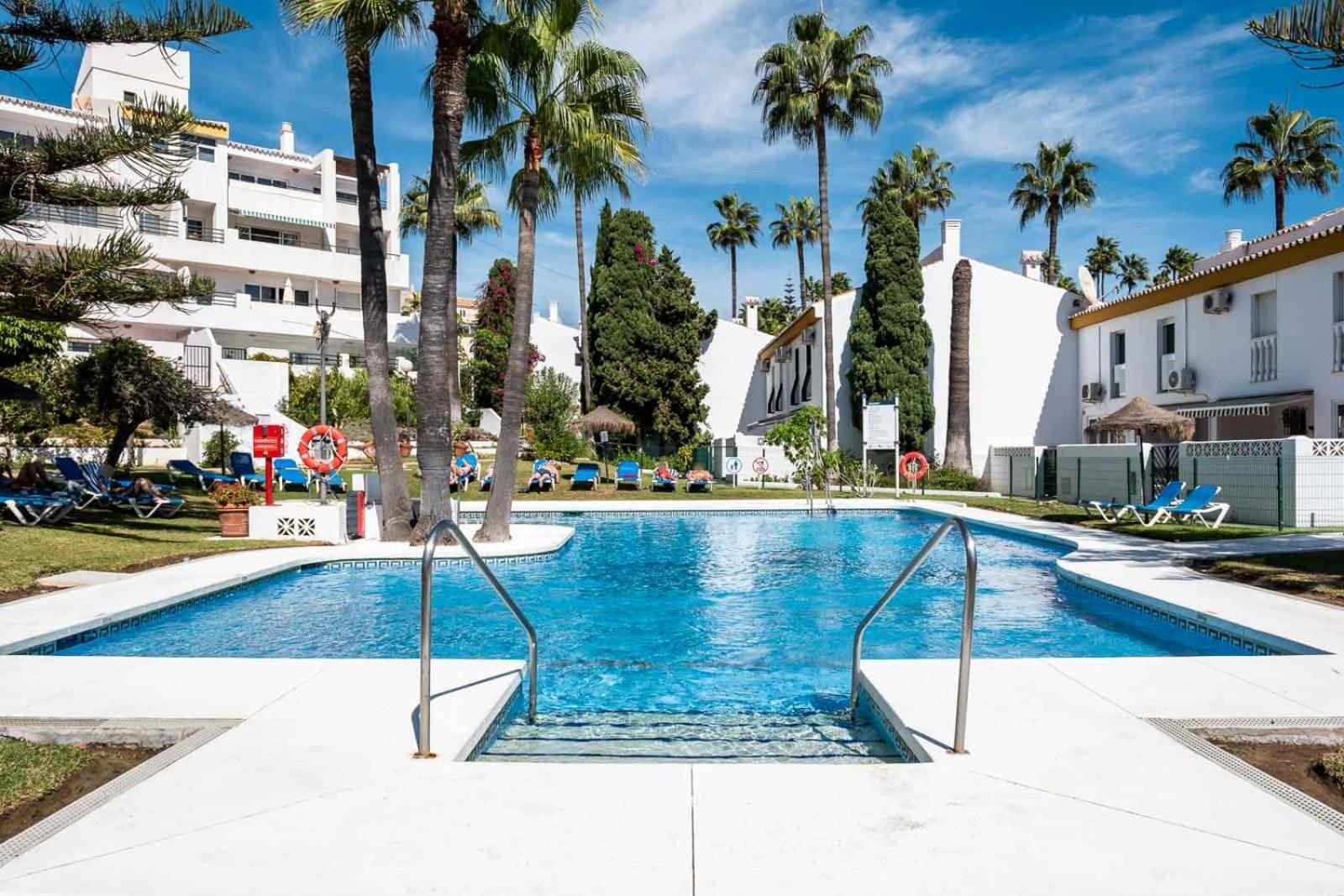 Family & Beach Apartments Mijas Costa & Fuengirola By Alfresco Stays El Faro Zewnętrze zdjęcie