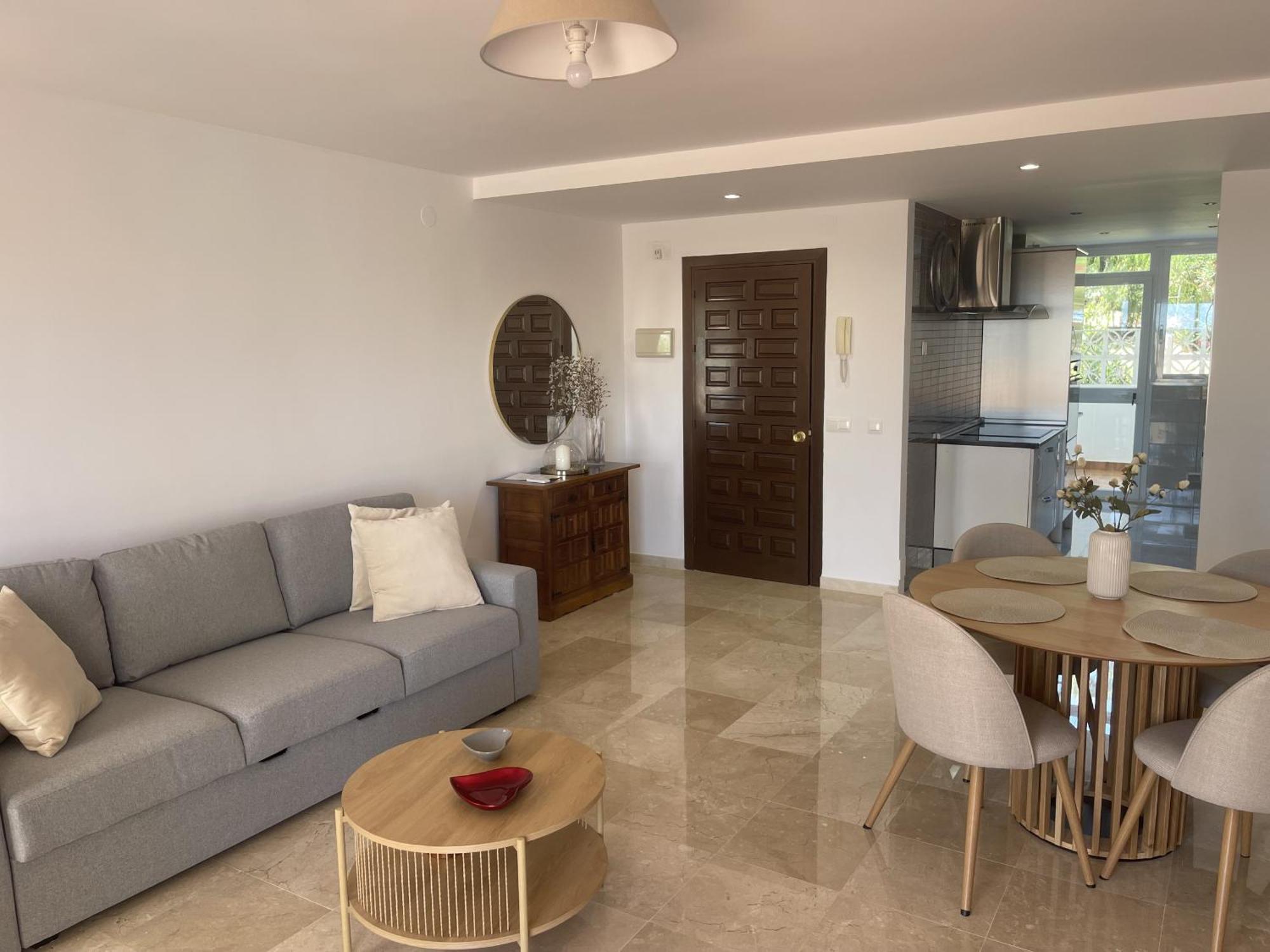 Family & Beach Apartments Mijas Costa & Fuengirola By Alfresco Stays El Faro Zewnętrze zdjęcie